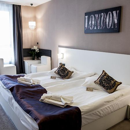 Hotel Idol Targovishte  Eksteriør bilde