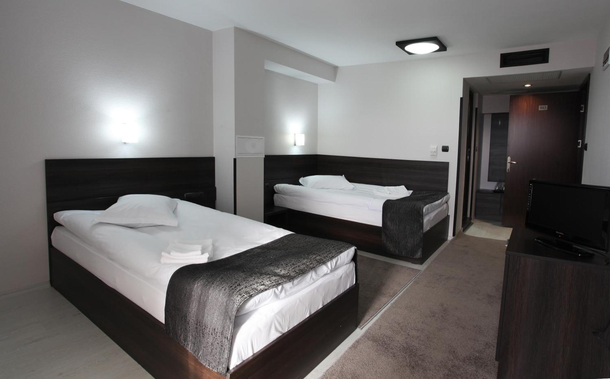 Hotel Idol Targovishte  Eksteriør bilde