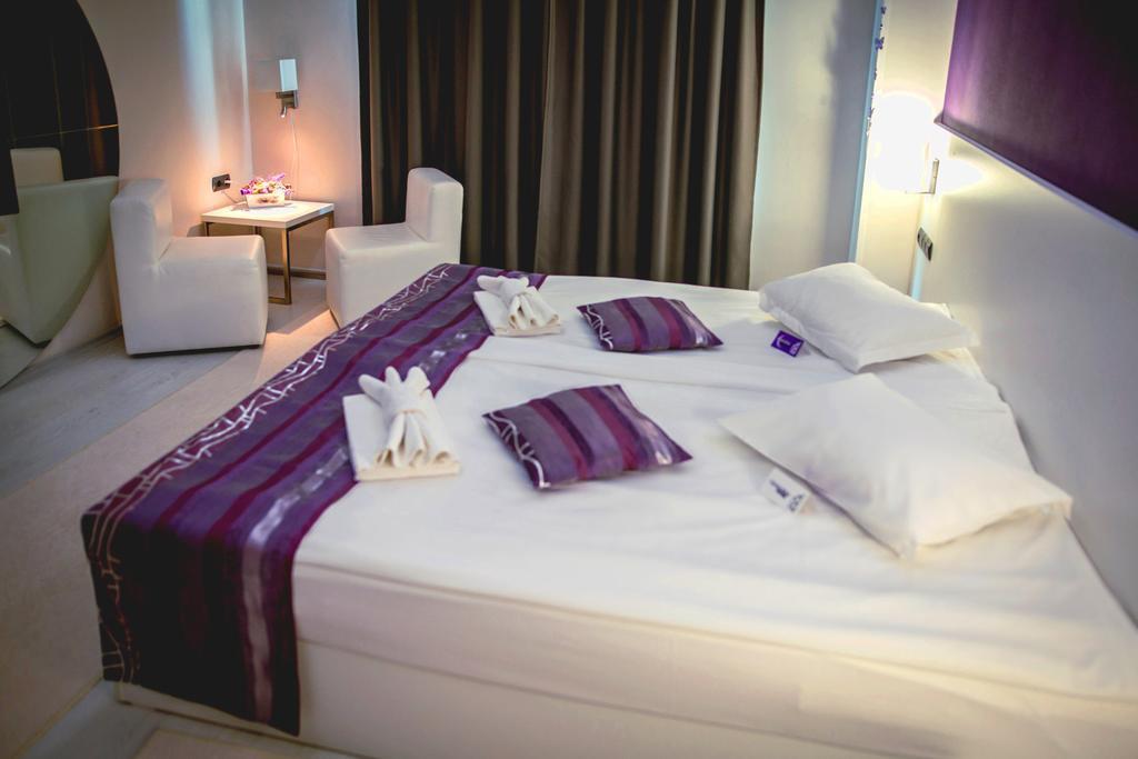 Hotel Idol Targovishte  Eksteriør bilde