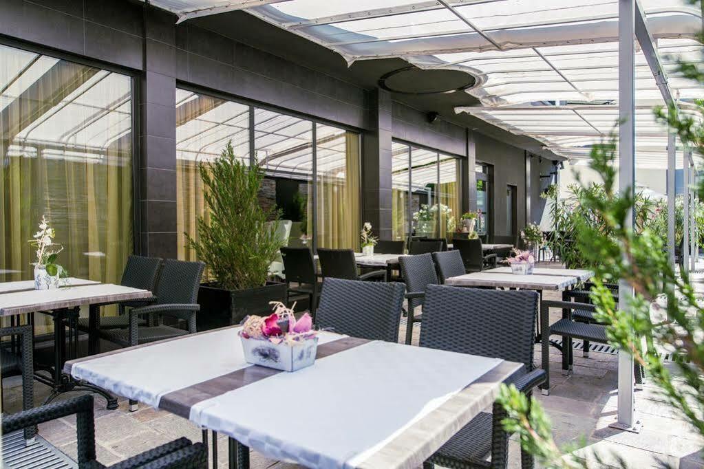 Hotel Idol Targovishte  Eksteriør bilde